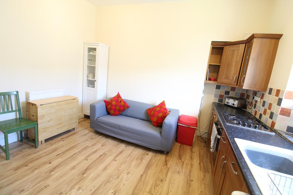 Roslin Street, Top Floor, AB24 photo 4