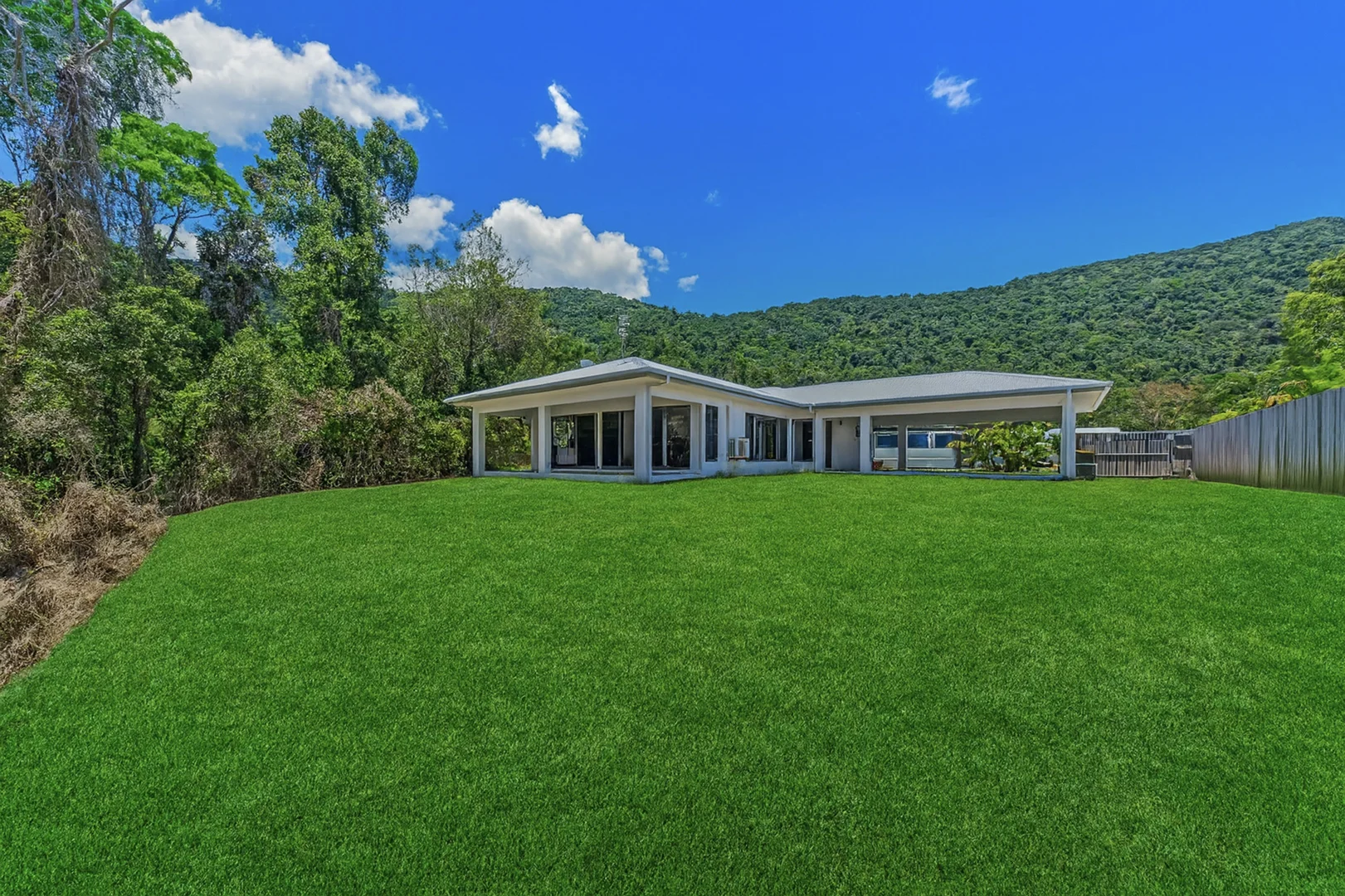 Additional image 4 of 29B Armada Crescent, Jubilee Pocket QLD 4802