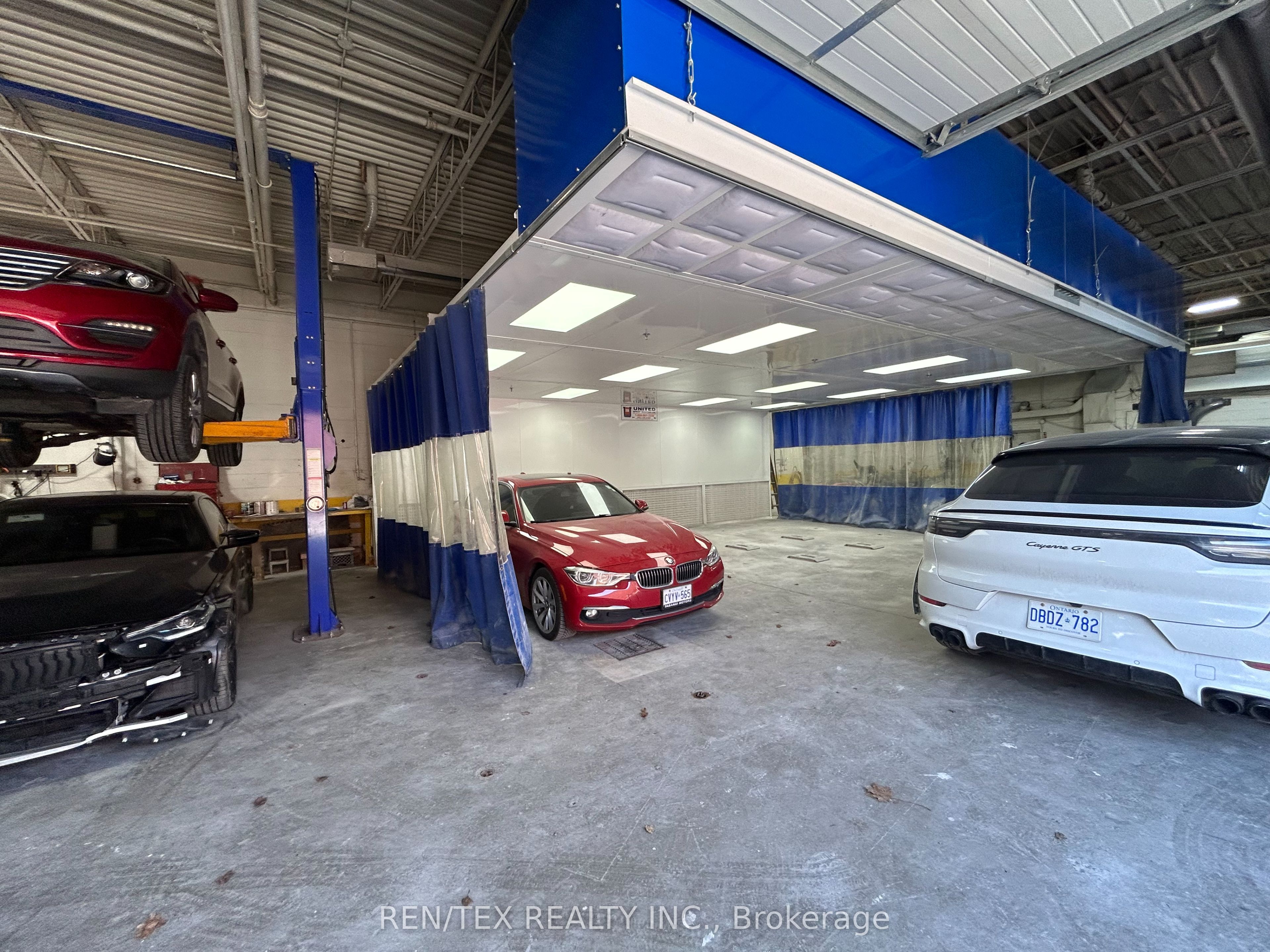 47 Toro Road, Toronto, ON, M3J 2A4 photo 3