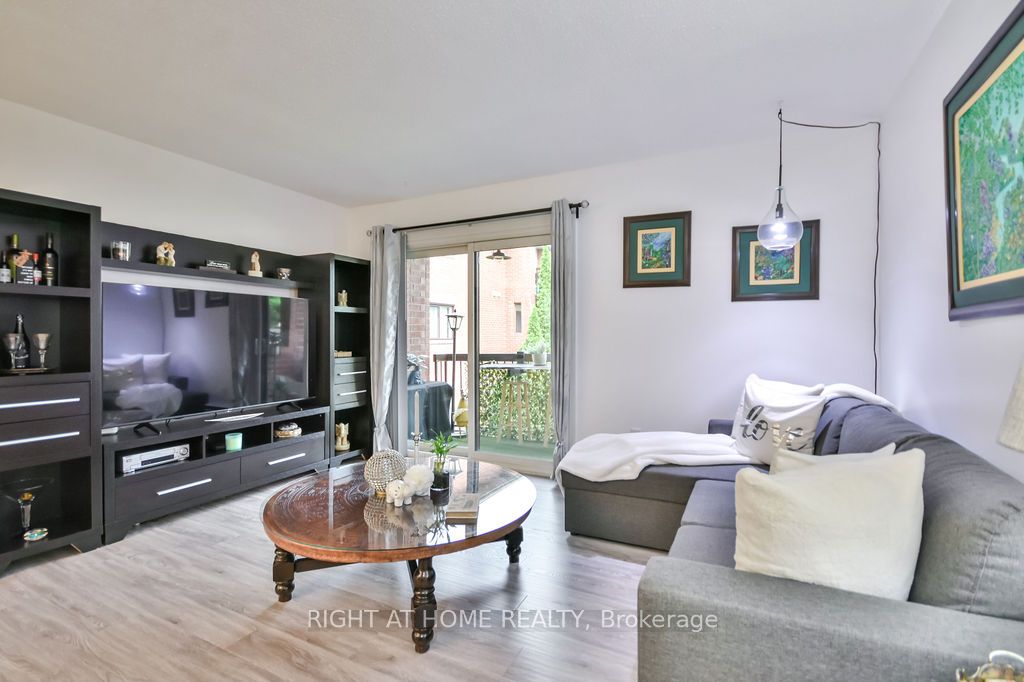 B6-179 Edgehill Drive, Barrie, ON, L4N 1L9