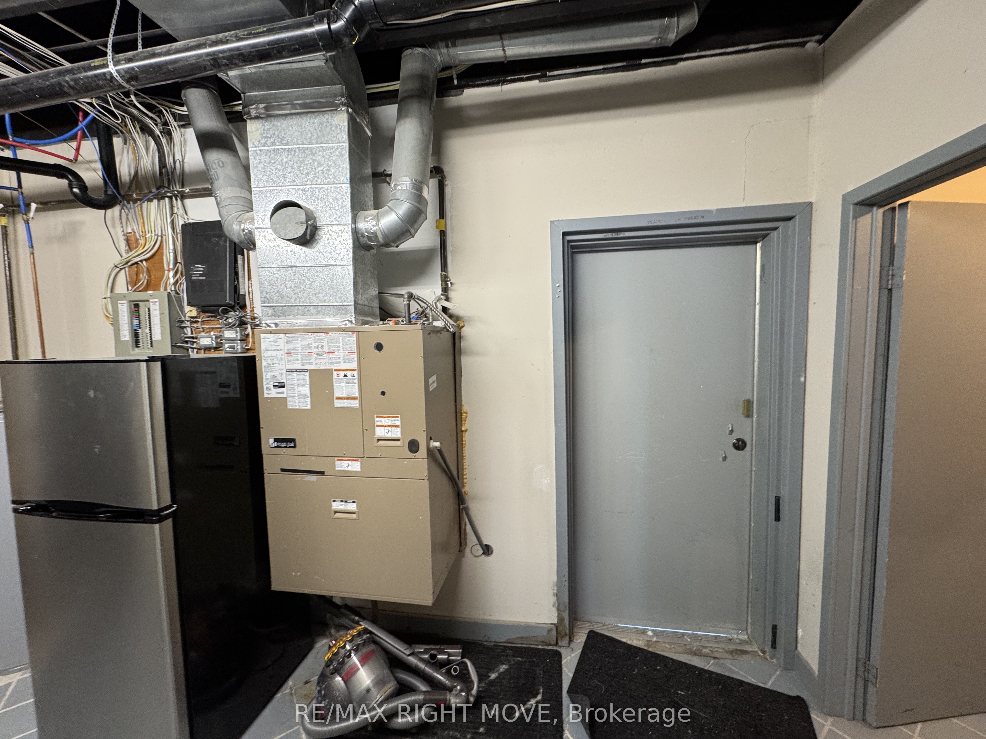 4a-4337 Burnside Line, Severn, ON, L3V 7X6 photo 5