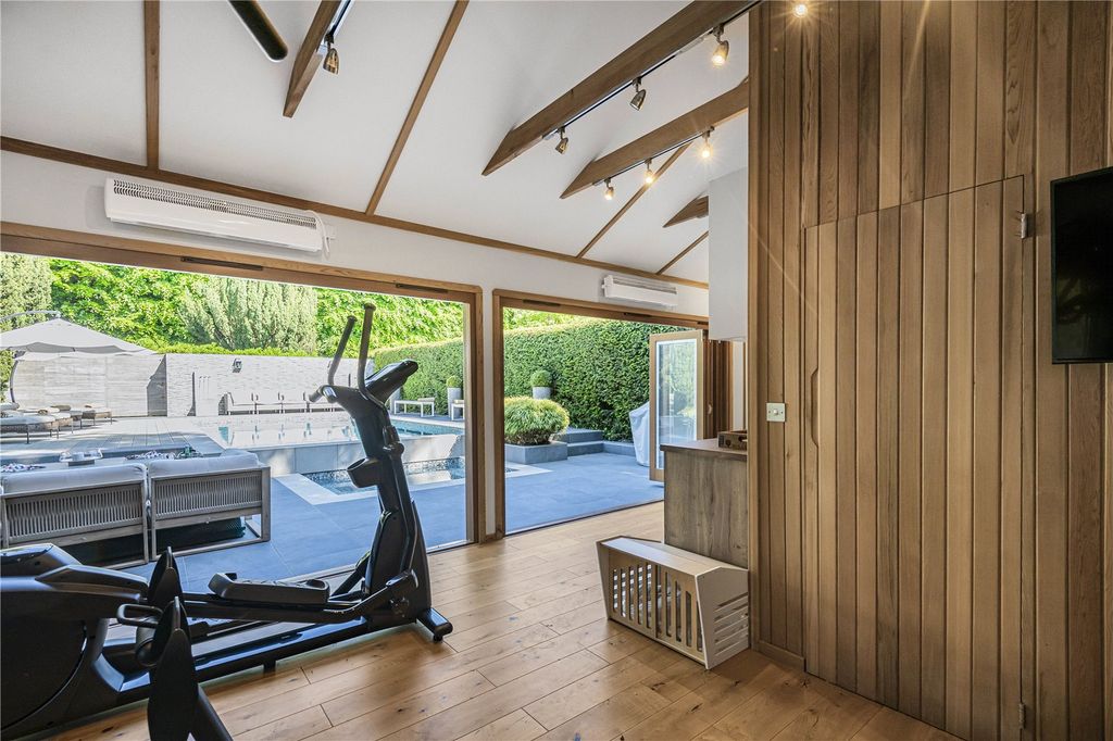 Additional image 27 of 6 bed detached house for saleHigh Street, Hurley, Berkshire SL6
