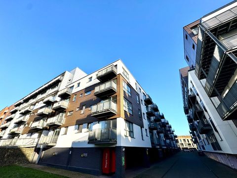 Advent 1, 2 Isaac Way, Manchester M4