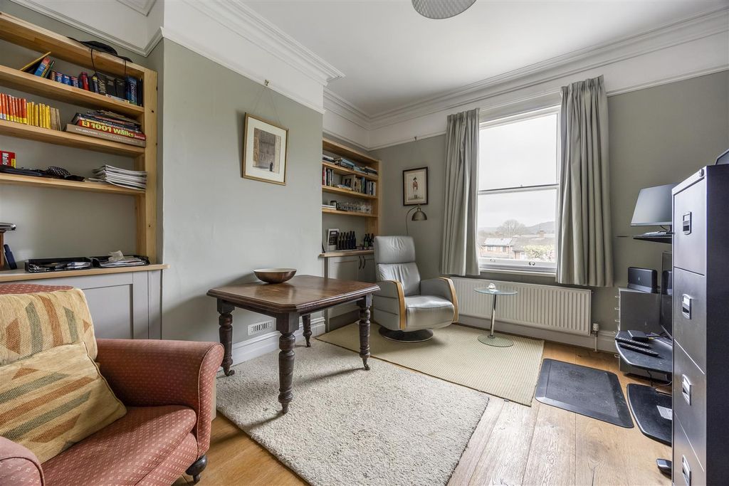 Additional image 9 of 4 bed semi-detached house for saleHarp Hill, Cheltenham GL52