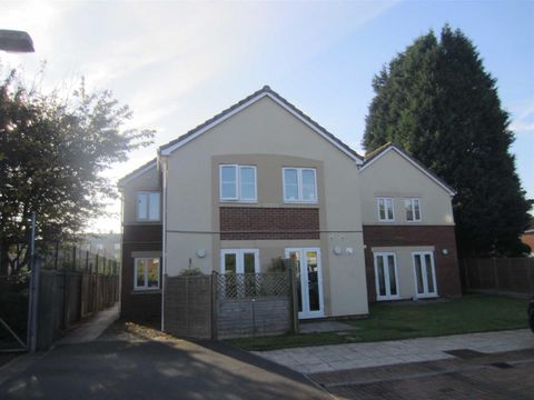 Machin Rise, Machin Gardens, Henbury BS10