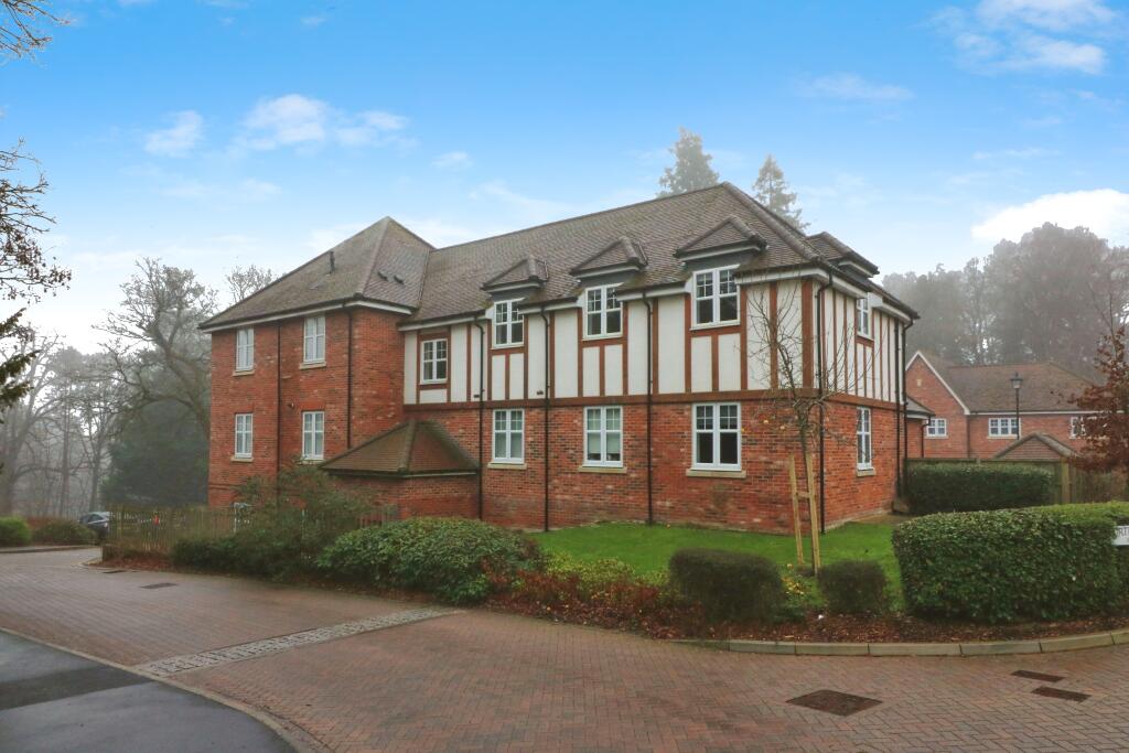 Additional image 9 of Henwyk Lodge, Welwyn, AL6