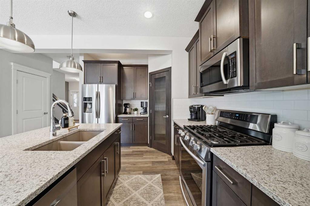 Additional image 5 of 141 Willow Park, Cochrane, AB, T4C 2N3