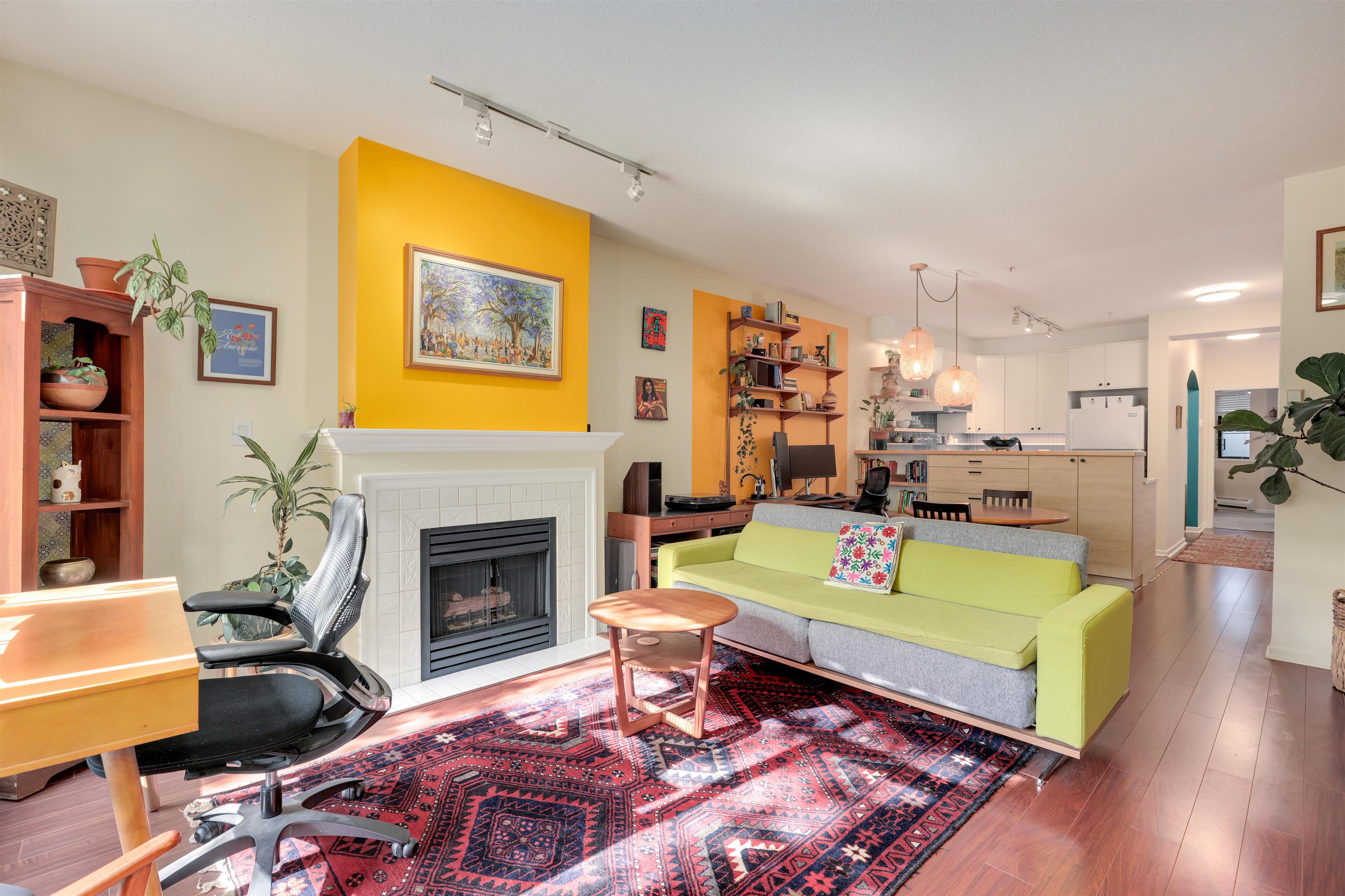 6-221 Ash Street, New Westminster, BC, V3M 3M5