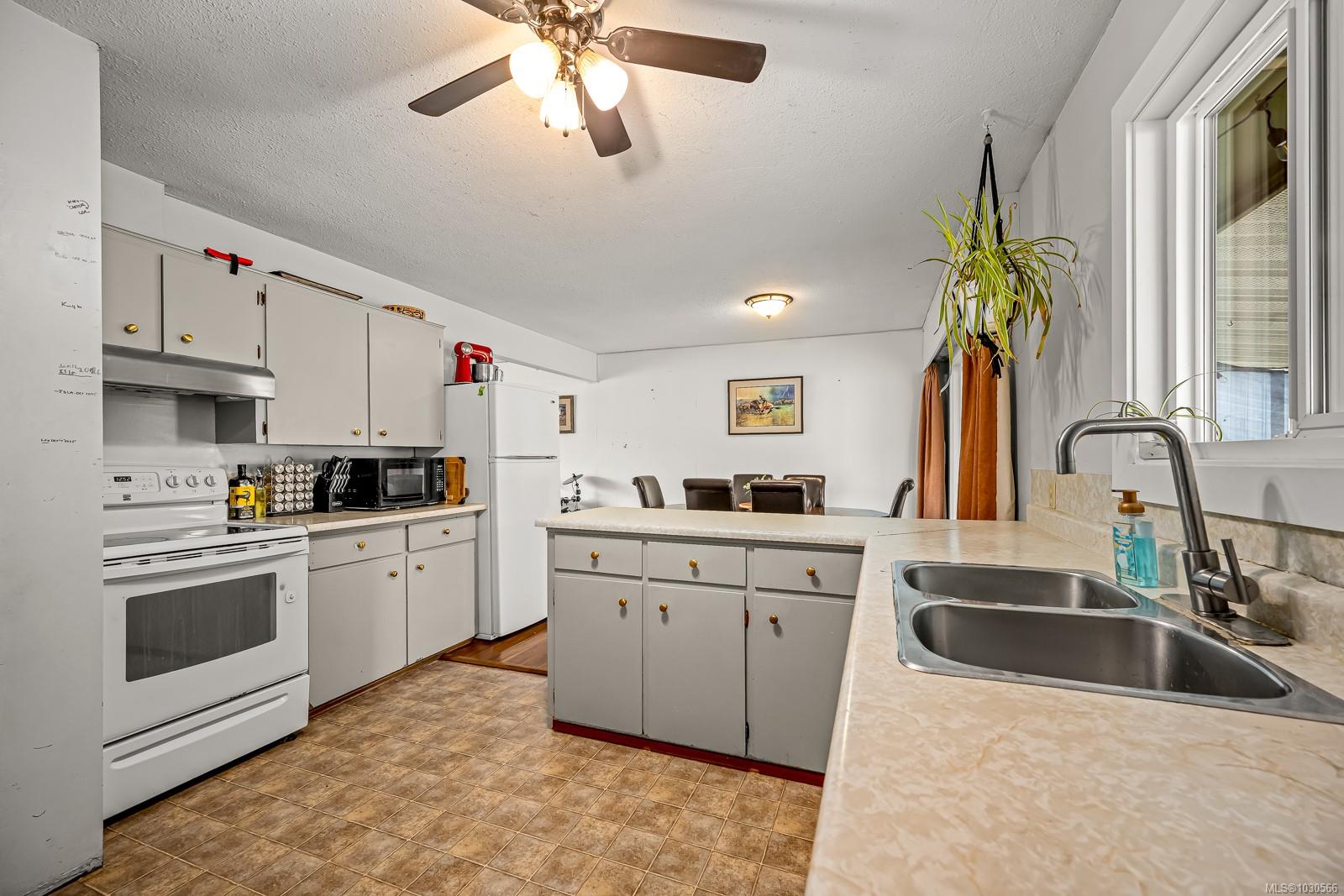 483 Pritchard Road, Comox, BC, V9M 2Z2 photo 5