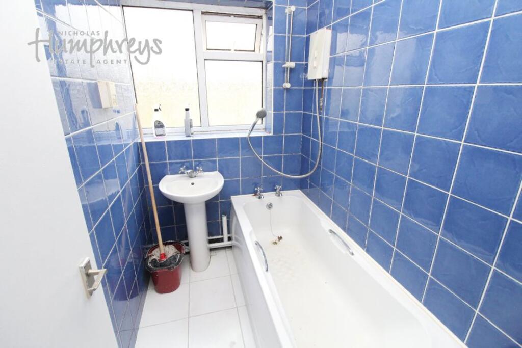 Richmond Close, Hansworth Wood B20 photo 3