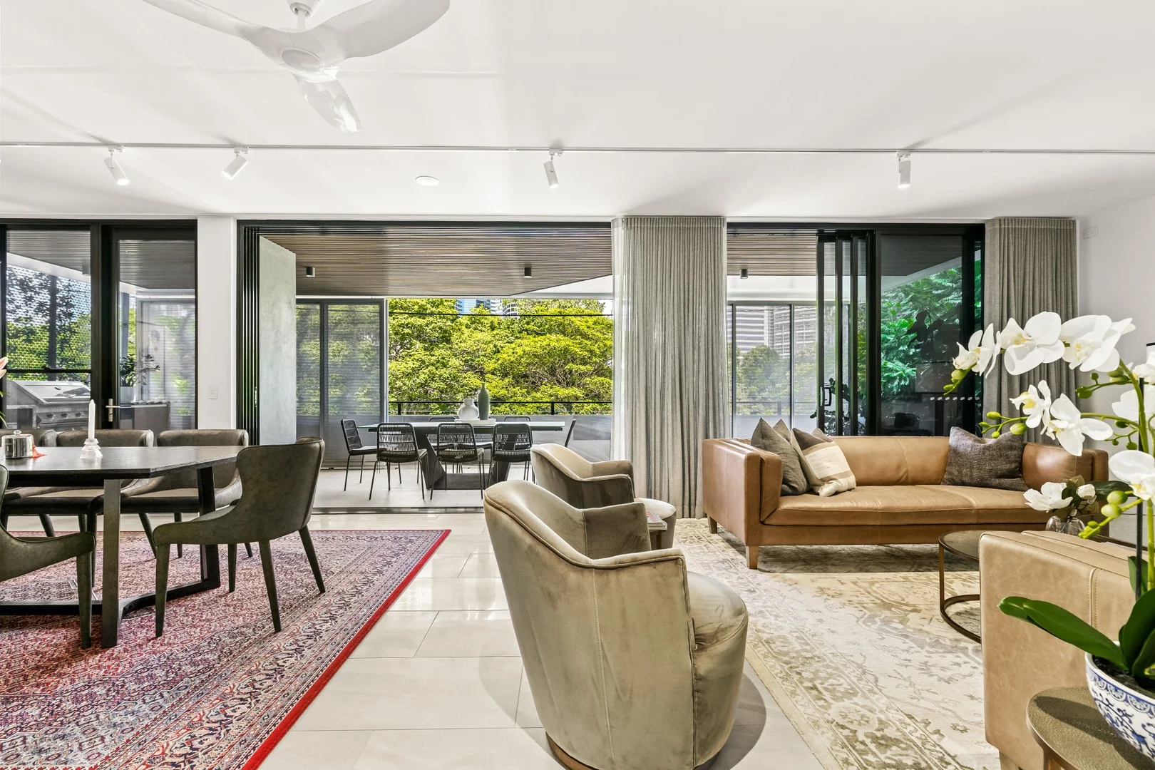 202/24 Wicklow Street, Kangaroo Point QLD 4169