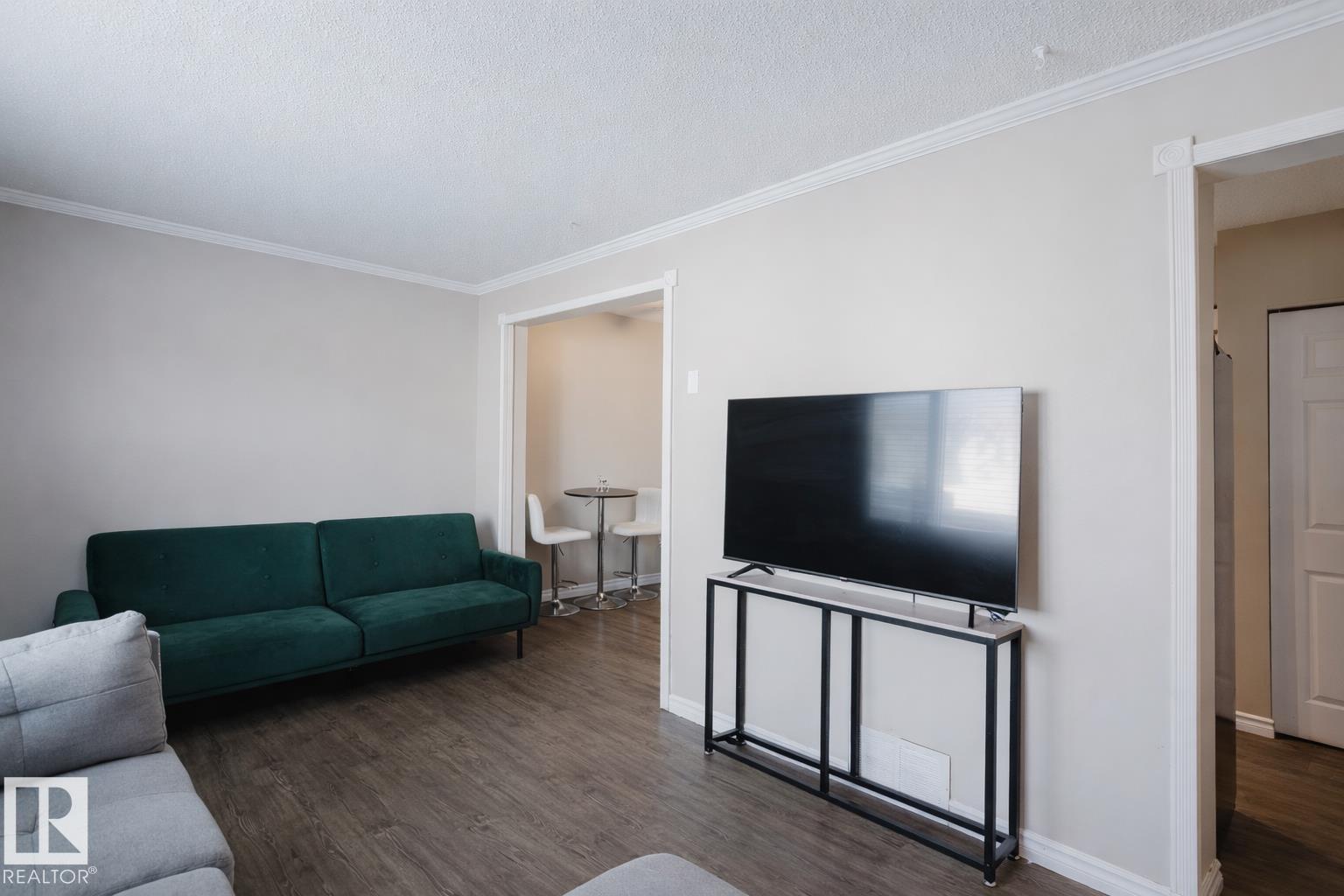 Additional image 2 of 8-14110 80 Street NW, Edmonton, AB, T5C1L6