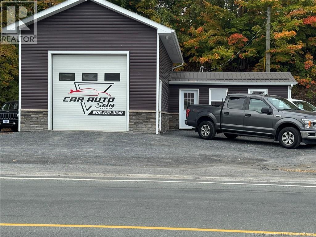Additional image 3 of 535+539 Main Street, Woodstock, NB, E7M2B9