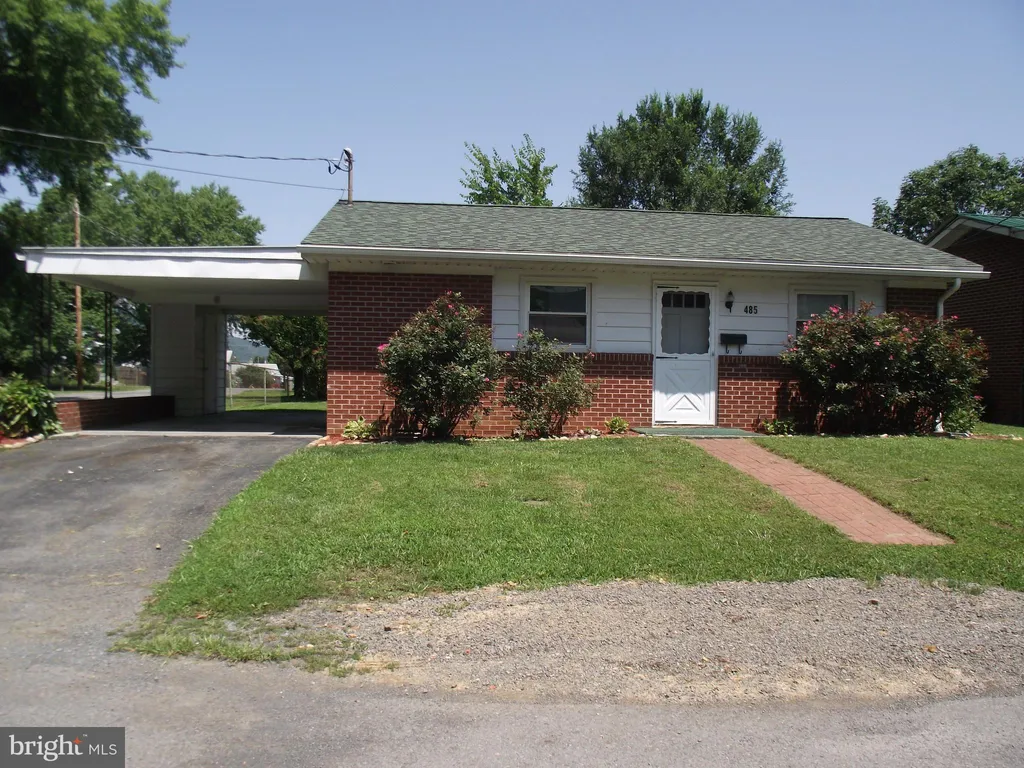 485 Everett Place, Romney, WV 26757