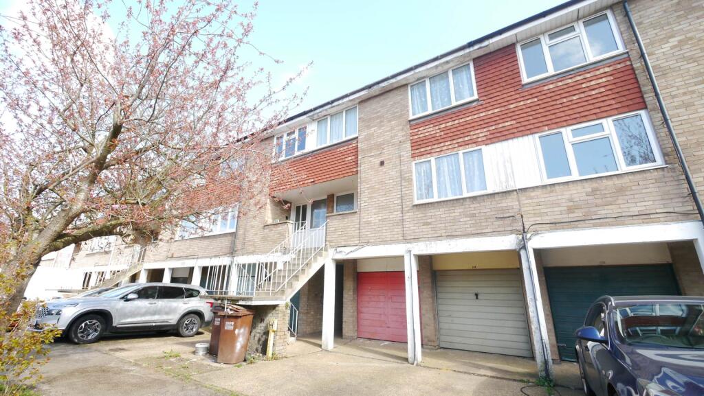 Breaks Road, Hatfield