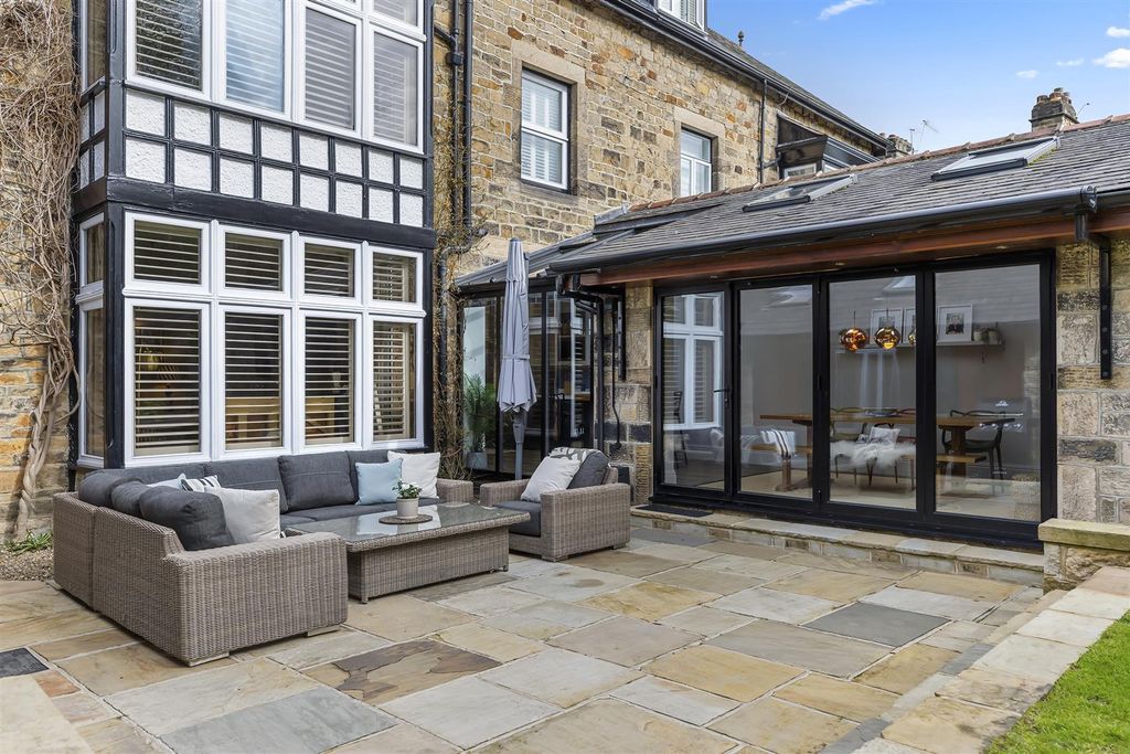 Additional image 29 of 5 bed semi-detached house for saleGrove Road, Ilkley LS29