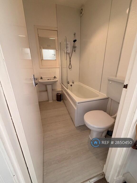 Bedford Place, Aberdeen, AB24 photo 5