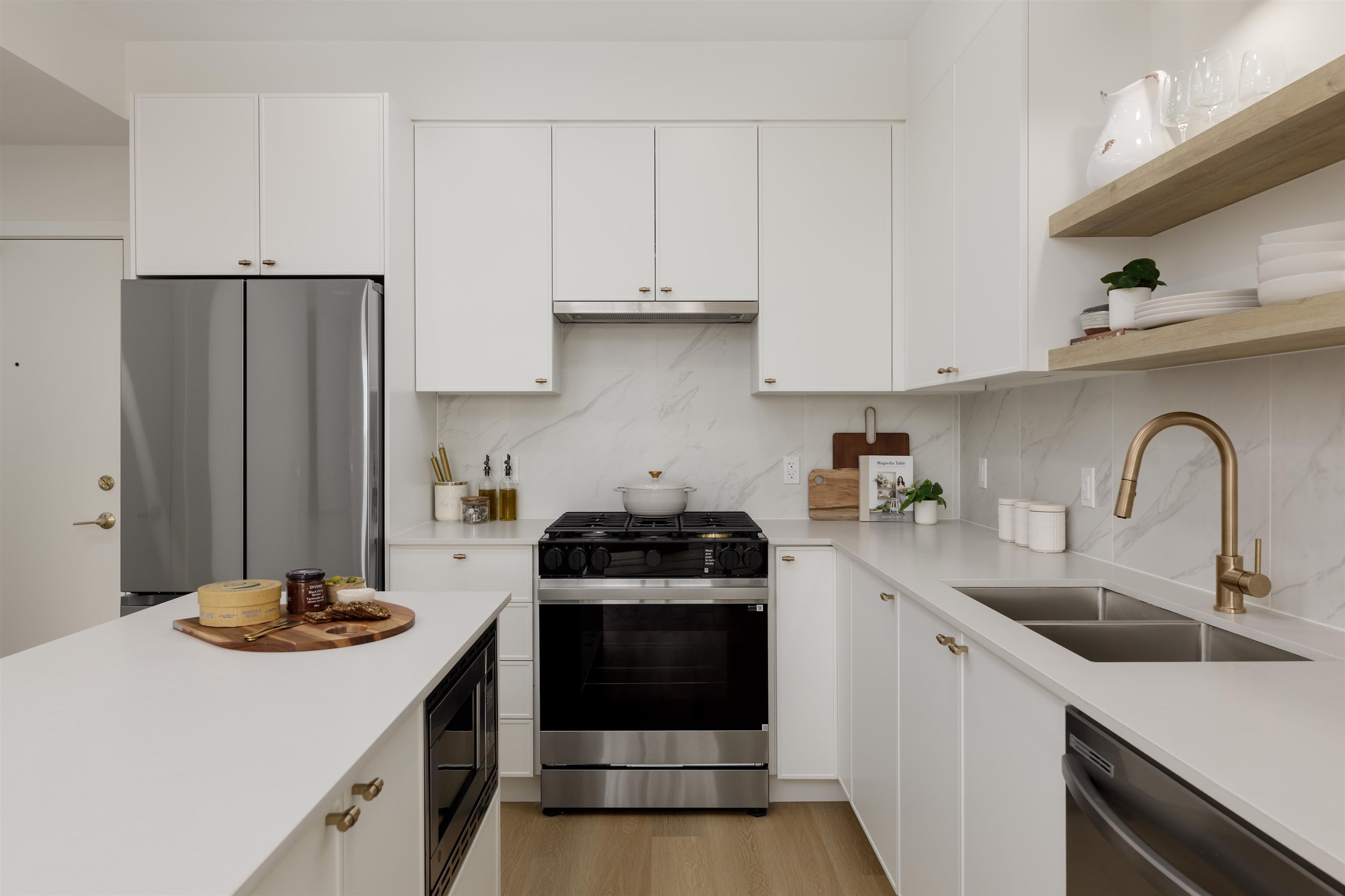 Additional image 3 of 606-215 Mcbay Lane, Coquitlam, BC, V3K 0H7
