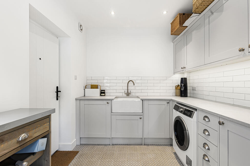 Additional image 10 of Kimpton Road, Welwyn, Hertfordshire, AL6