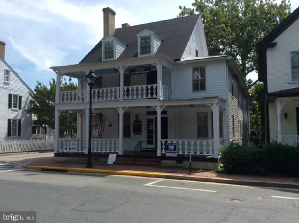32 Washington Street, Easton, MD 21601