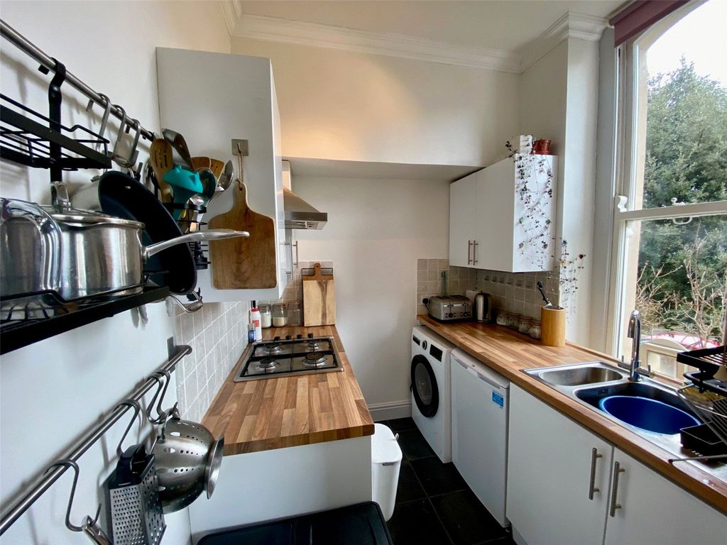 Additional image 6 of 1 bed flat for saleGlentworth Road, Redland, Bristol BS6