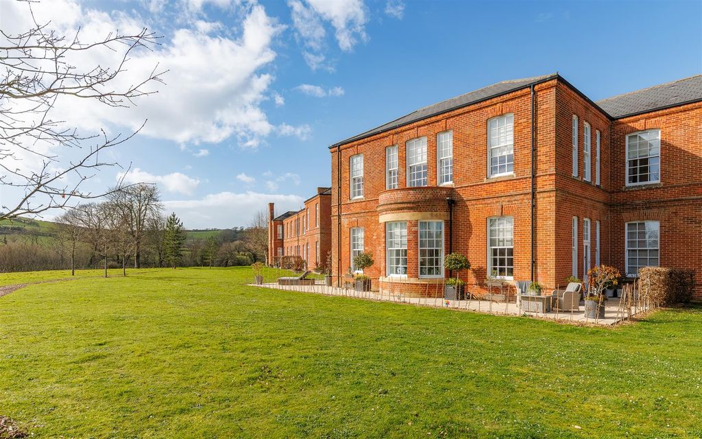 Additional image 26 of 2 bed flat for saleGatcombe, Nr Newport, Isle Of Wight PO30