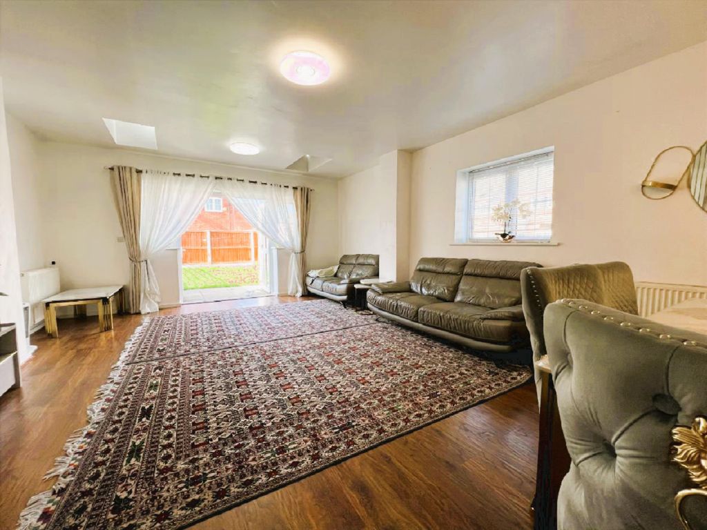 Additional image 7 of 3 bed end terrace house for saleFoxley Road, Slough SL2
