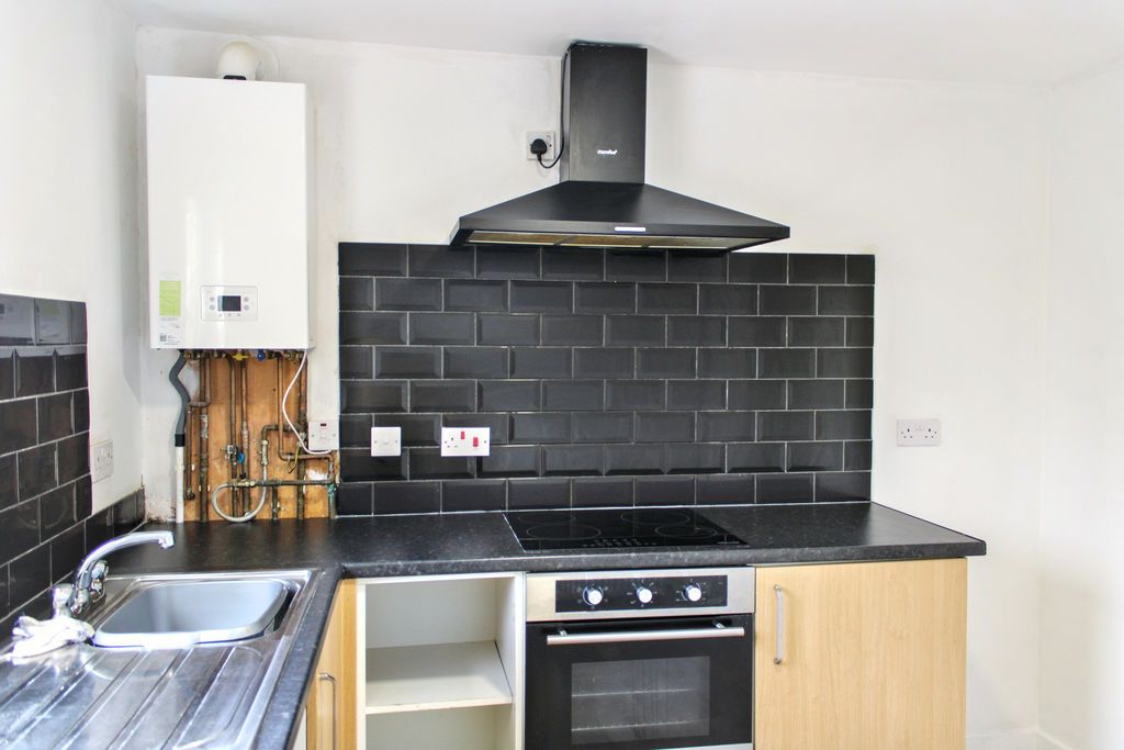 Additional image 5 of 2 bed flat for sale43B High Street, Alloa FK10