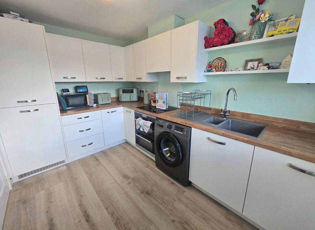 Additional image 3 of 2 bed property for saleIris Grove, Darlington DL1