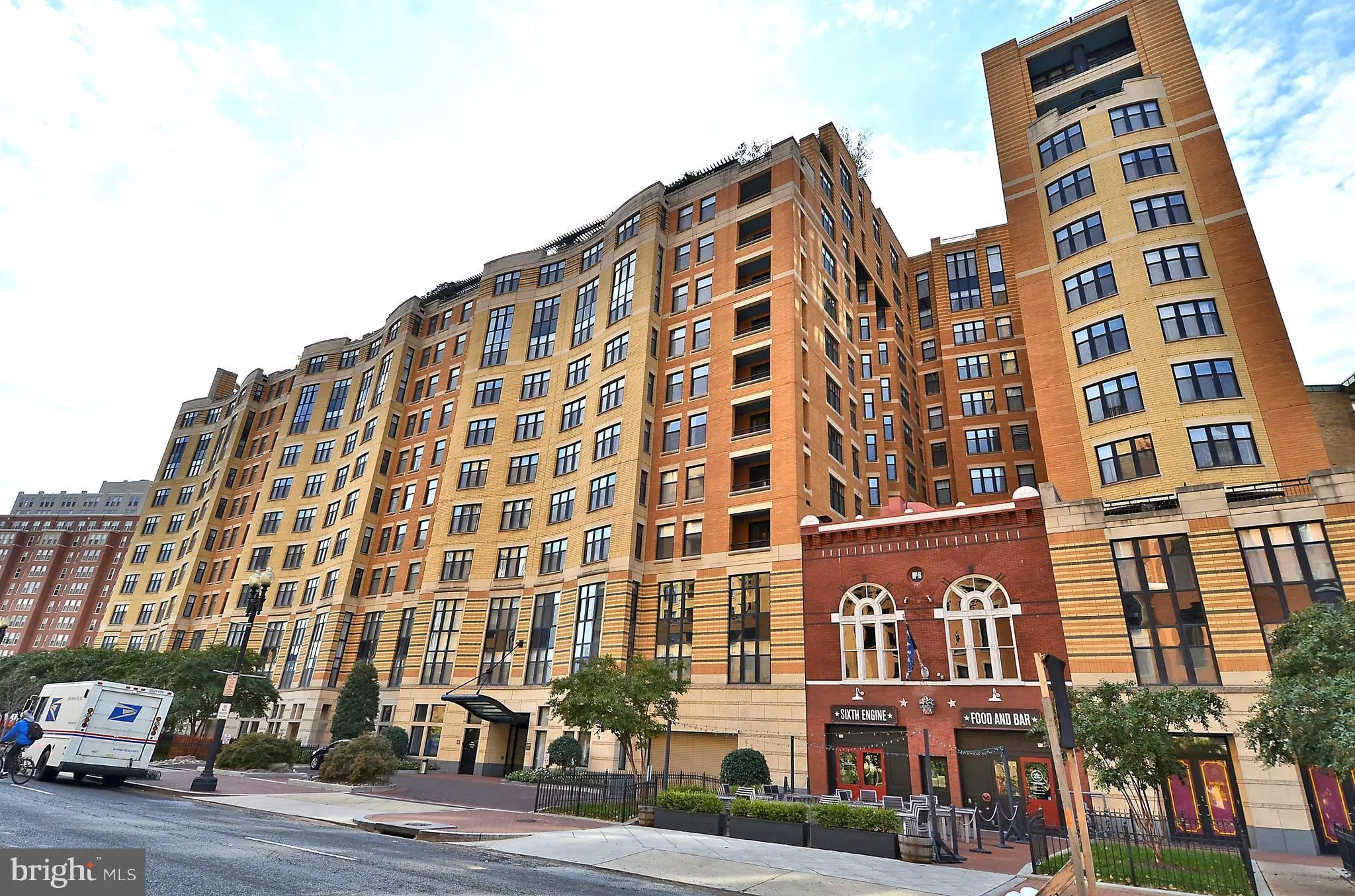 Additional image 2 of 400 Massachusetts Avenue NW Unit 301, Washington, DC 20001