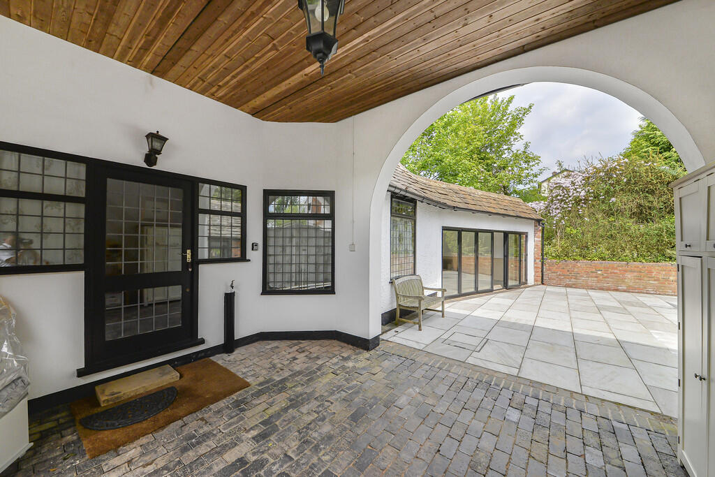 Additional image 39 of Woodbourne Road, Harborne