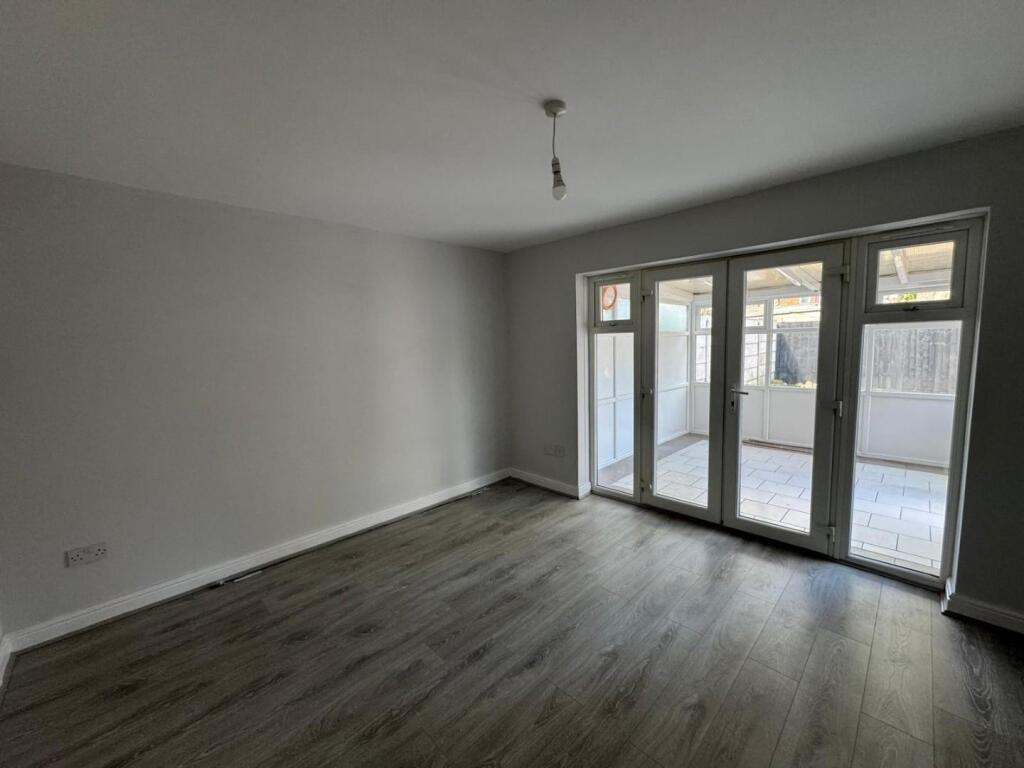 Rosedene Drive, Birmingham photo 3