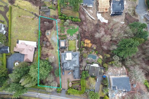 Additional image 6 of 13778 56 Avenue, Surrey, BC, V3X 2Z8