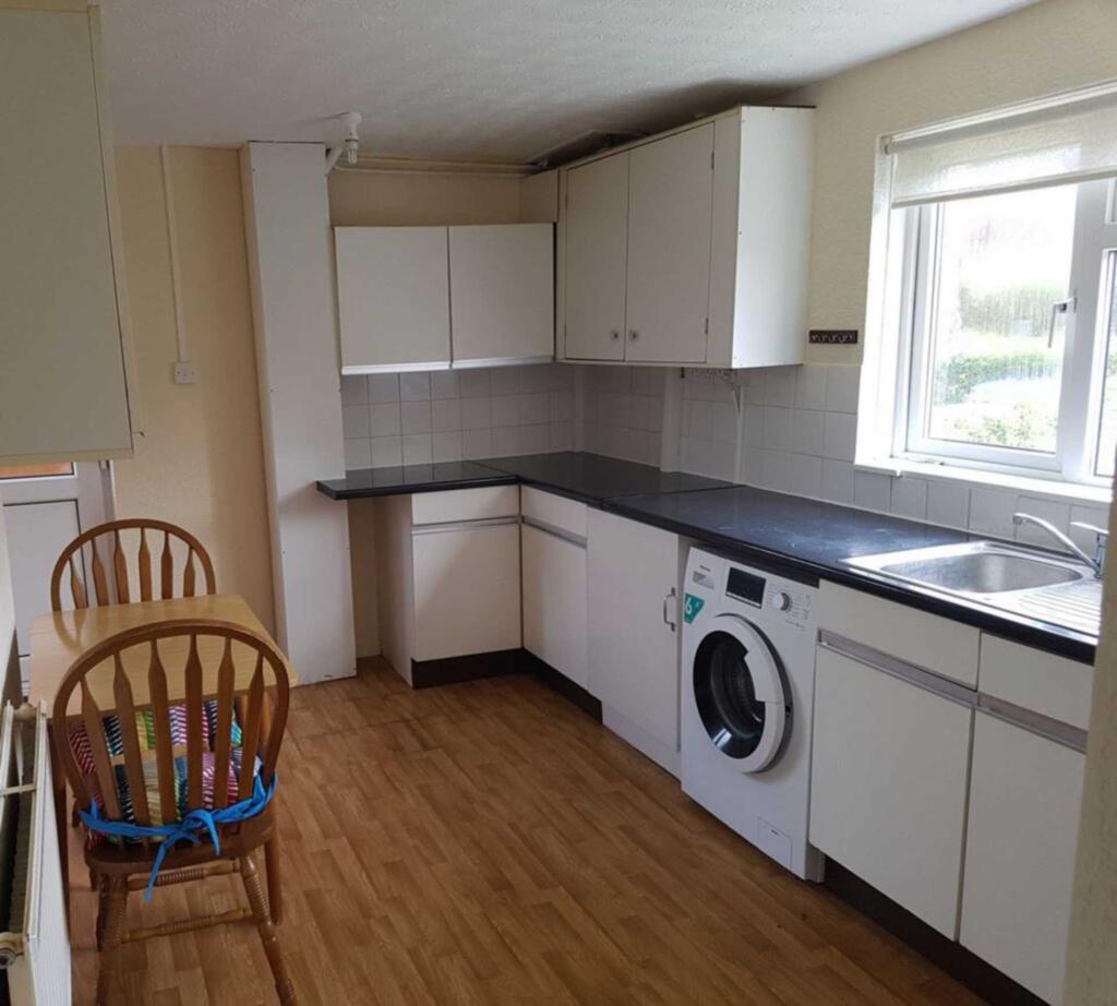 Ferndells, Hatfield photo 2
