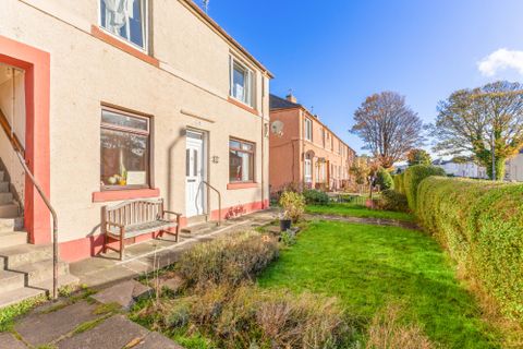 112 Stenhouse Avenue, Edinburgh EH11
