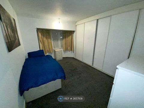 Walsall Road, Perry Barr, Birmingham B42, Room to rent