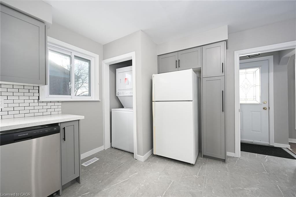 Additional image 5 of 325 East 16th Street, Hamilton, ON, L9A 4K1