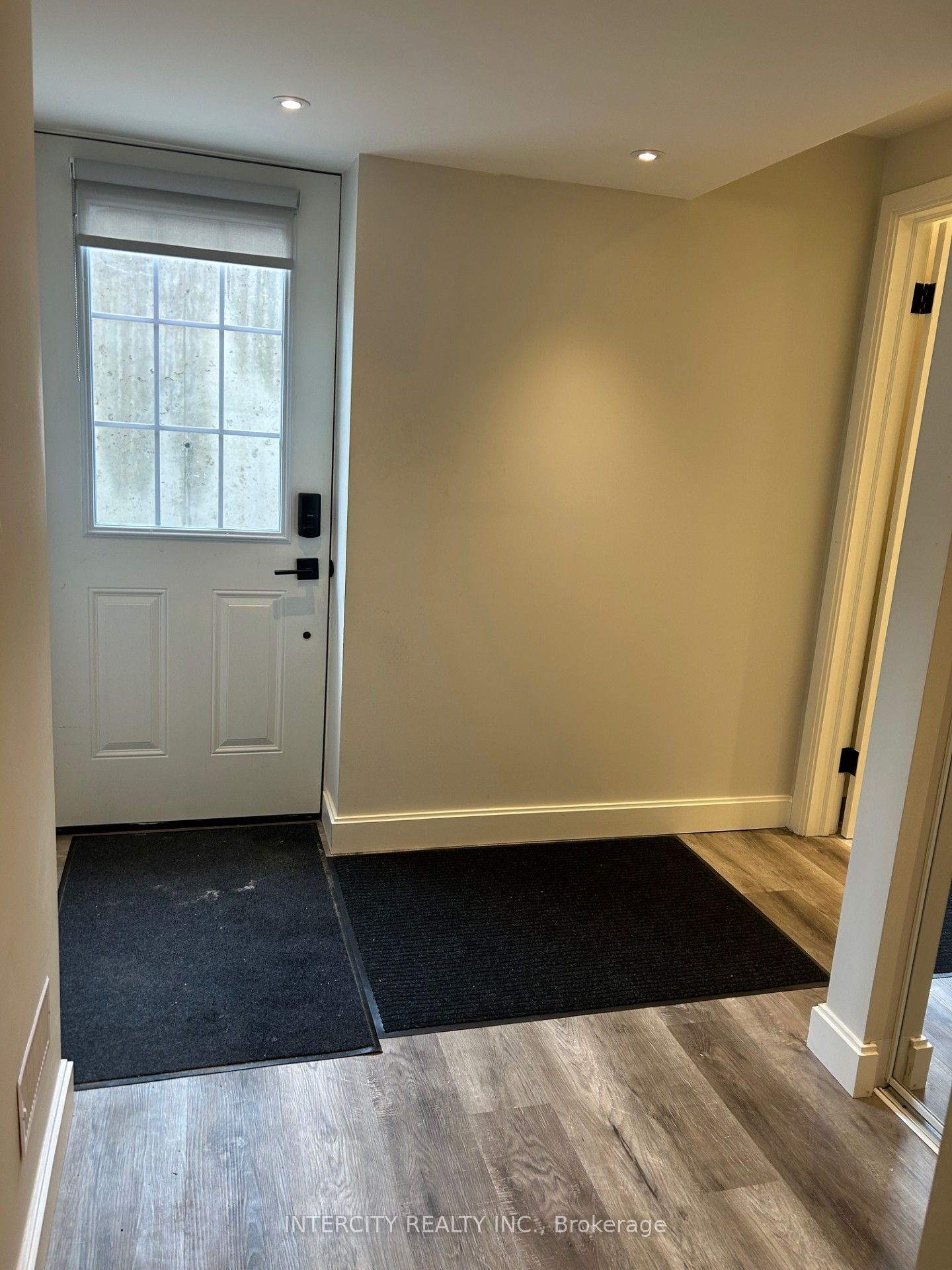 Additional image 3 of Bsmt-10 Hopkins Crescent, Bradford West Gwillimbury, ON, L3Z 1R6