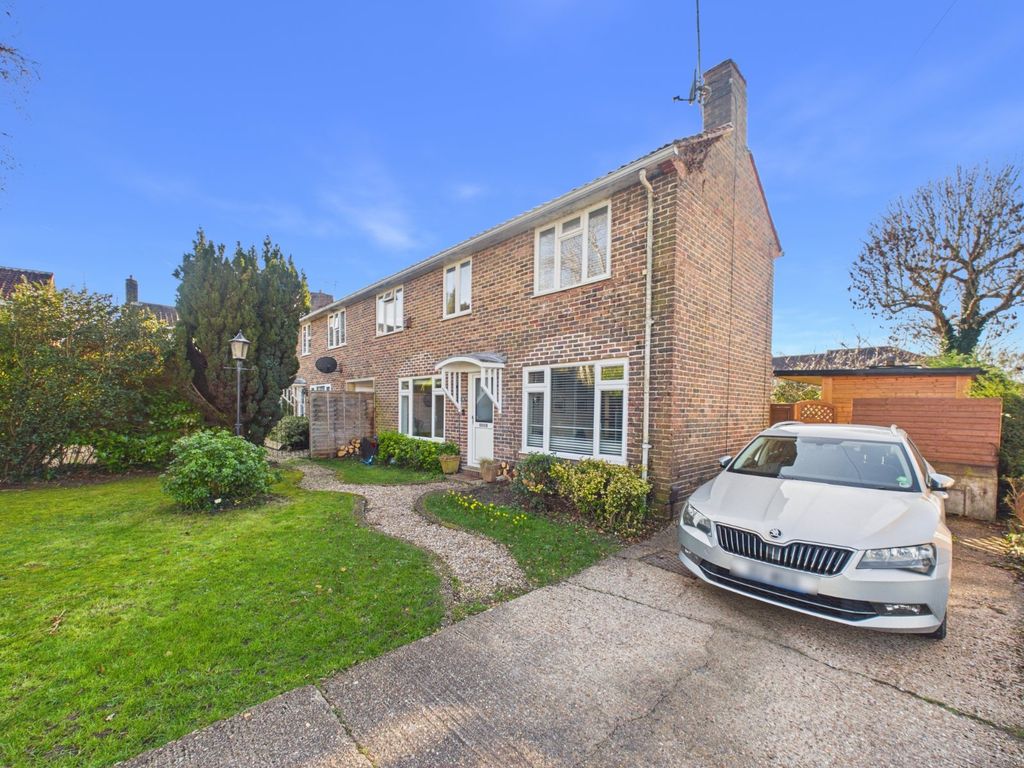Additional image 12 of 3 bed semi-detached house for salePeel Close, Windsor, Berkshire SL4