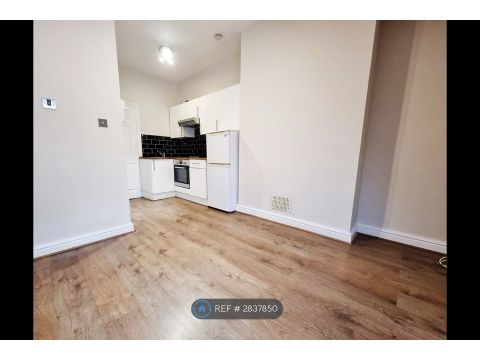 Erleigh Road, Reading RG1