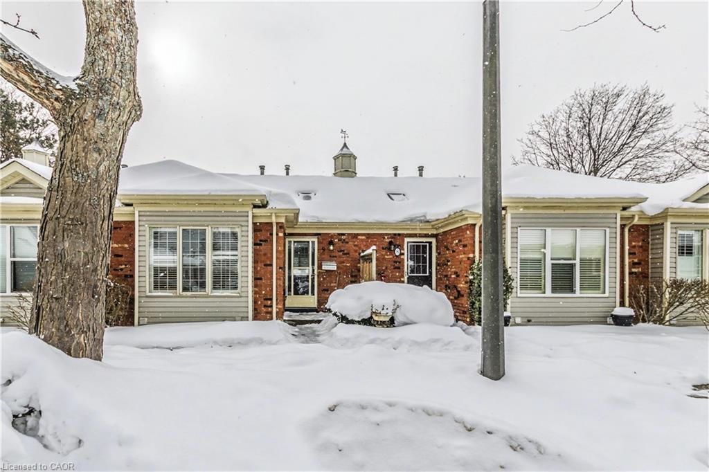 9-175 Fiddlers Green Road, Hamilton, ON, L9G 4X7