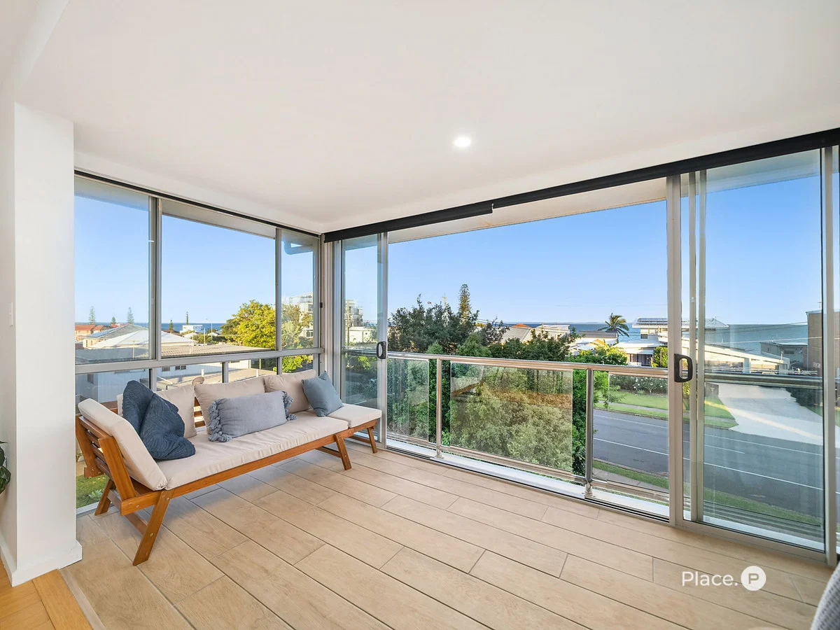 4/2 Queen Street, Scarborough QLD 4020