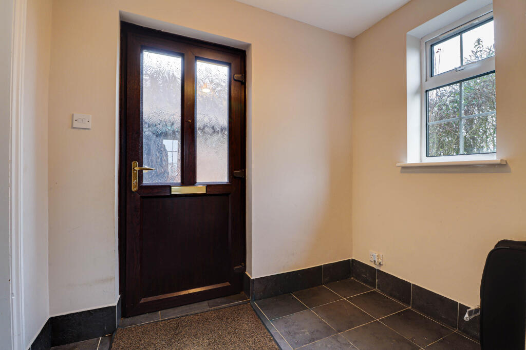 Additional image 11 of New Fiddlers Hill, Harpenden, AL5