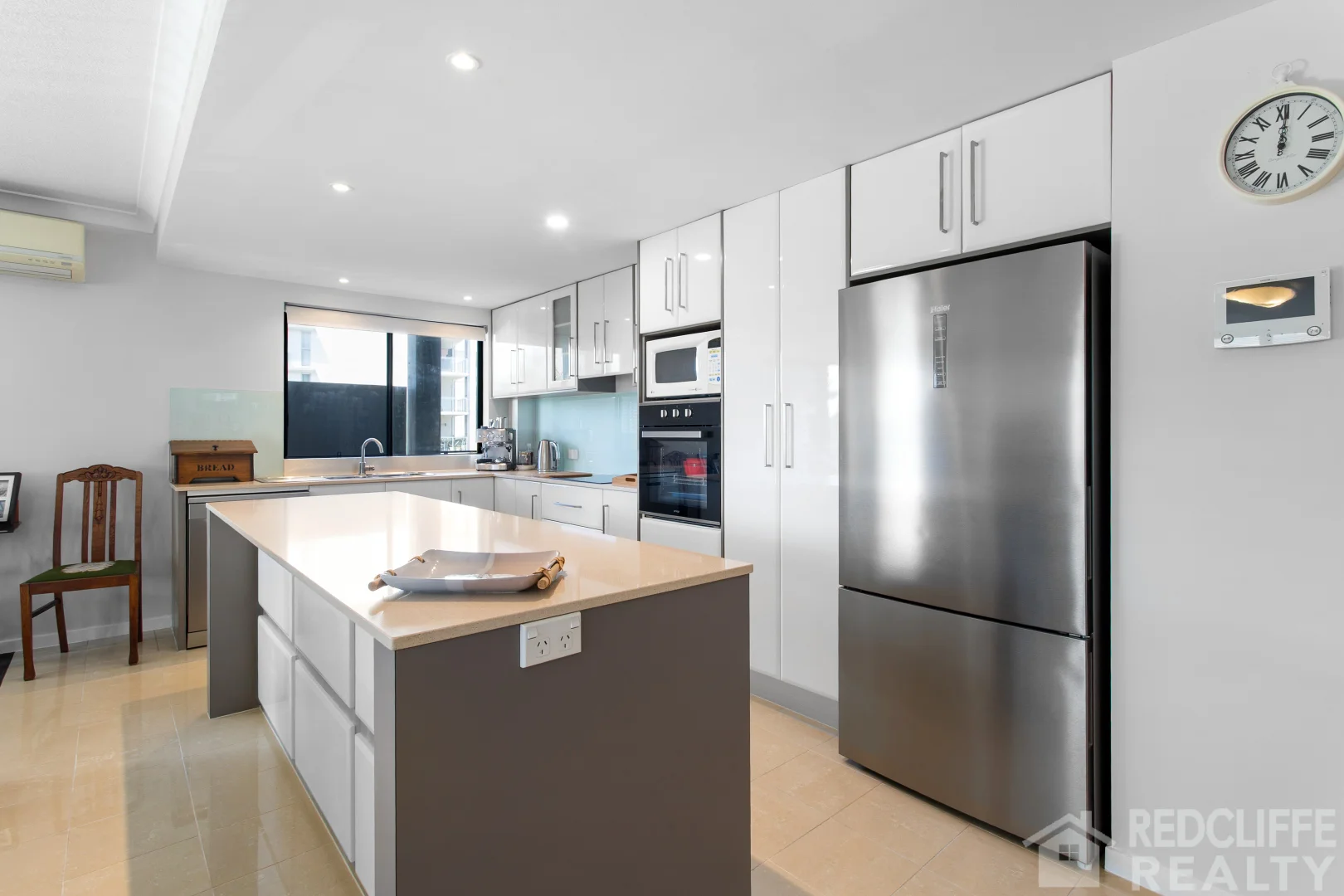 4/11 Dix Street, Redcliffe QLD 4020