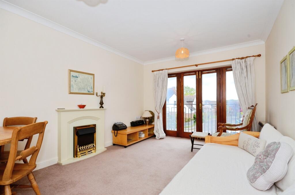 Batchwood View, St. Albans photo 2