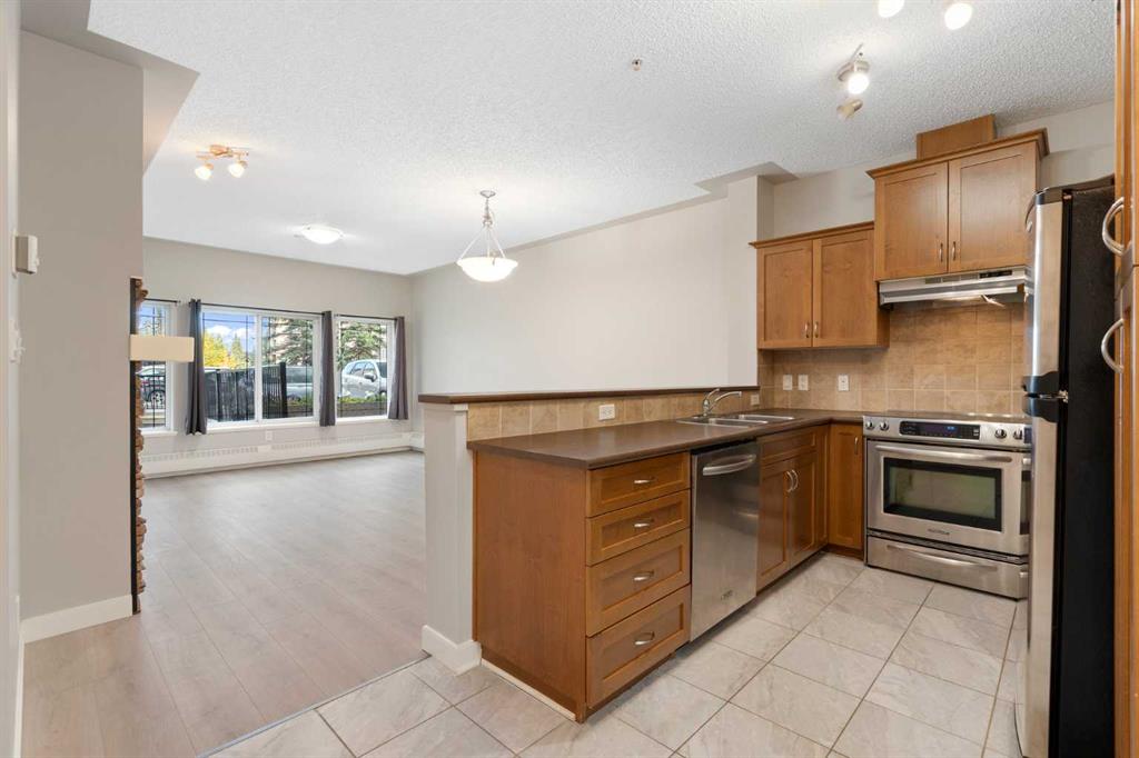 Additional image 2 of 101-20 Discovery Ridge Close SW, Calgary, AB, T3H 5X3