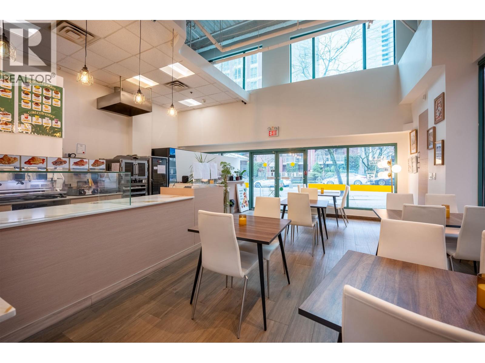 858 Hamilton Street, Vancouver, BC, V6B6A2