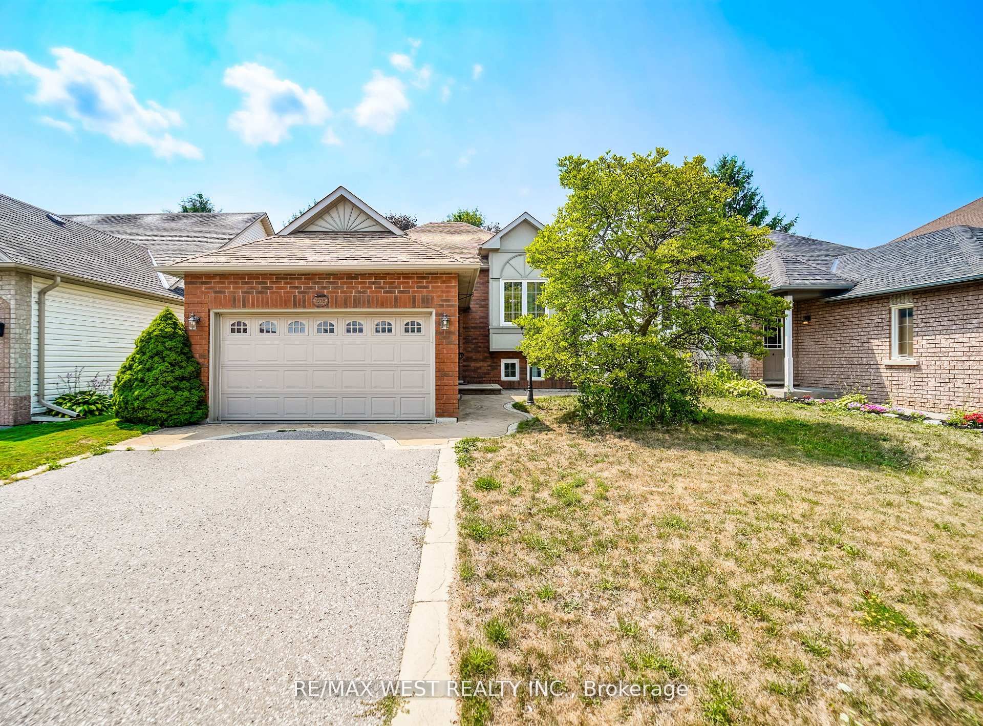 1976 Edenwood Drive, Oshawa, ON, L1G 7Y1