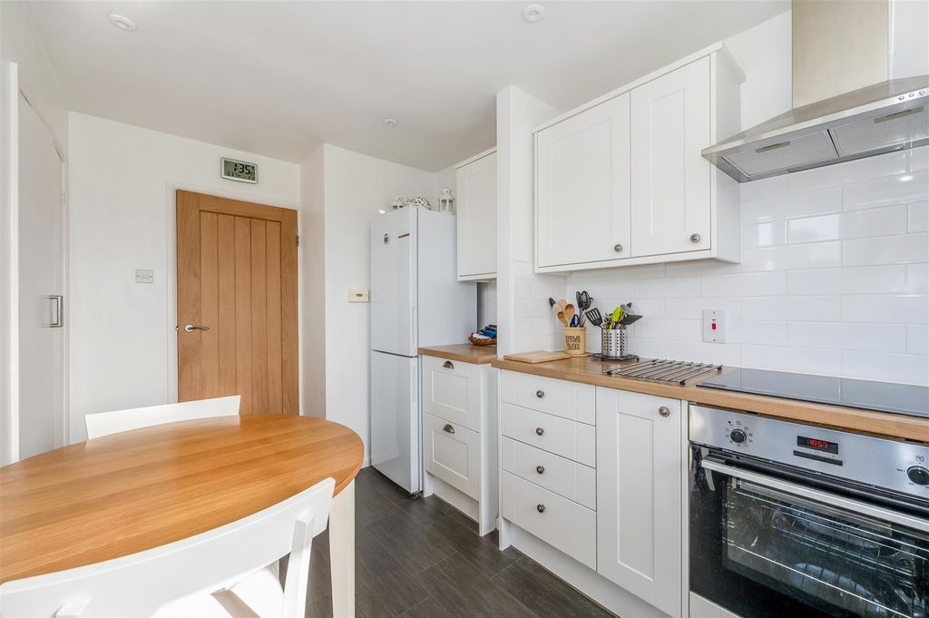 Additional image 19 of 2 bed detached bungalow for saleSpringfield Close, Birdham, Chichester PO20