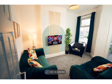 Great Clowes Street, Manchester M7, Room to rent